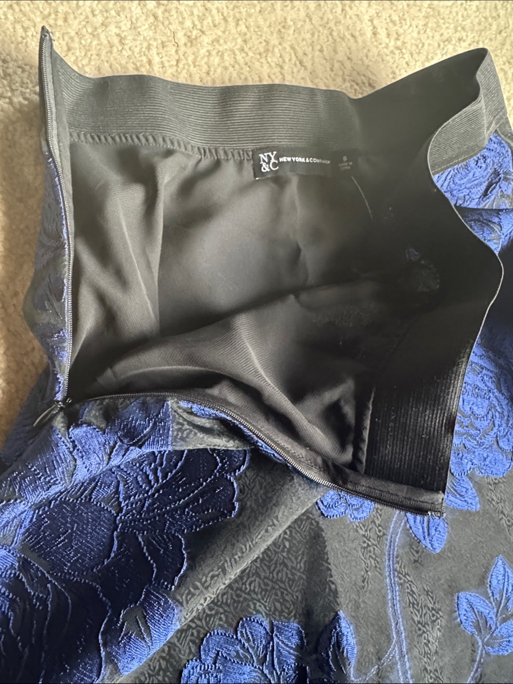 New York & Company Royal Blue Black Floral Jacquard A-Line Skirt | NEW | Size 6 - Picture 10 of 16